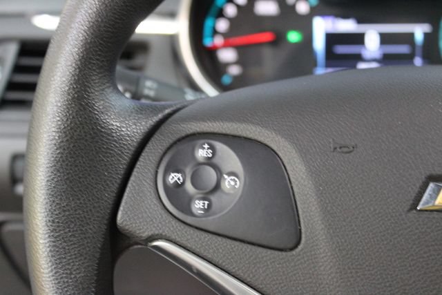 Used 2018 Chevrolet Impala LS FWD image 15