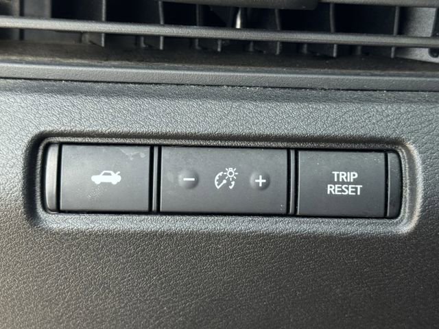 Used 2019 Nissan Altima 2.5 SR w/ SR Premium Package FWD image 22