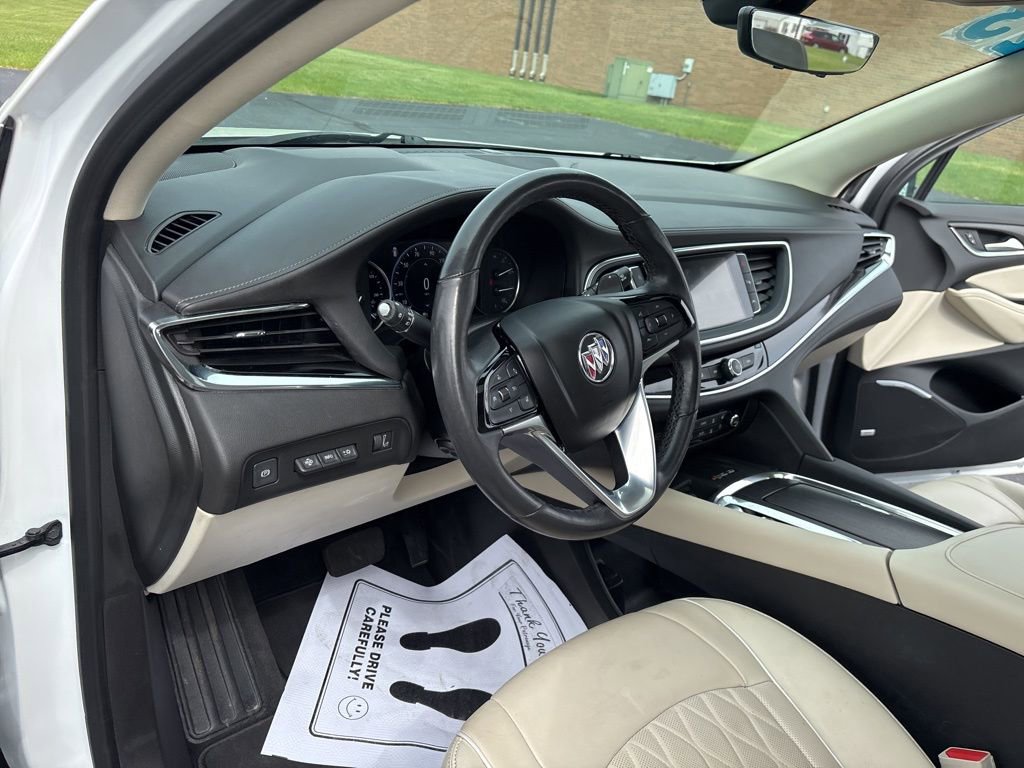 Used 2023 Buick Enclave Avenir w/ Avenir Technology Package AWD/4WD image 48