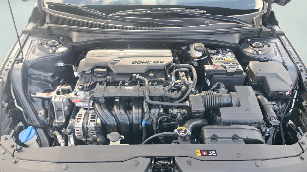 Used 2023 Hyundai Elantra SEL FWD image 39