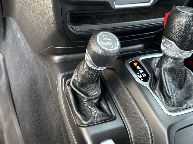 Used 2019 Jeep Wrangler Sport image 39