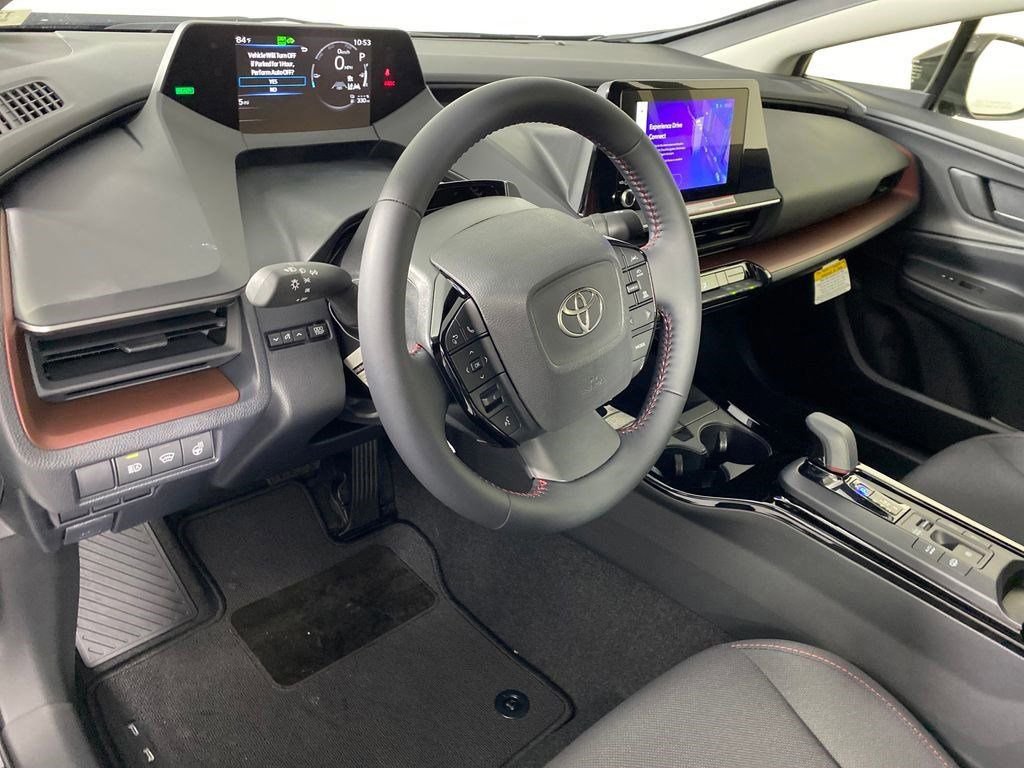 New 2026 Toyota Prius SE image 9