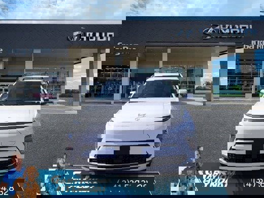 Certified 2024 Hyundai Kona SEL FWD image 3