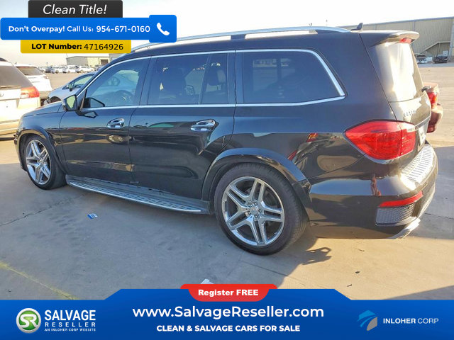 Used 2015 Mercedes-Benz GL 550 4MATIC image 3