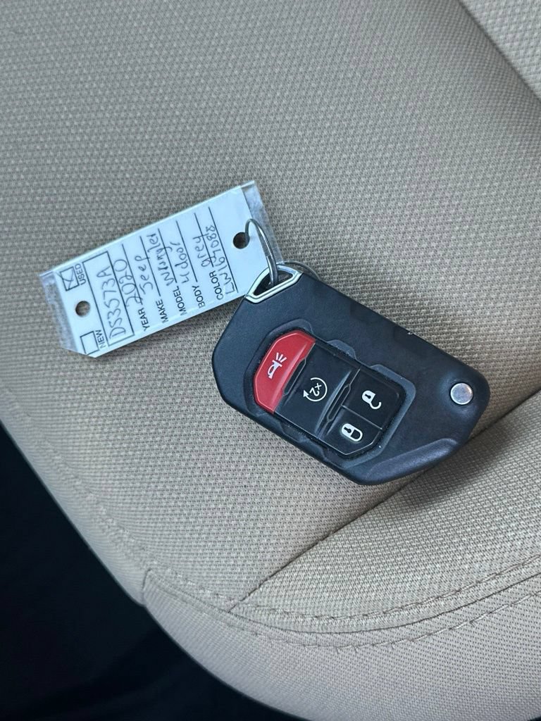 Used 2020 Jeep Wrangler Unlimited Sport AWD/4WD image 37