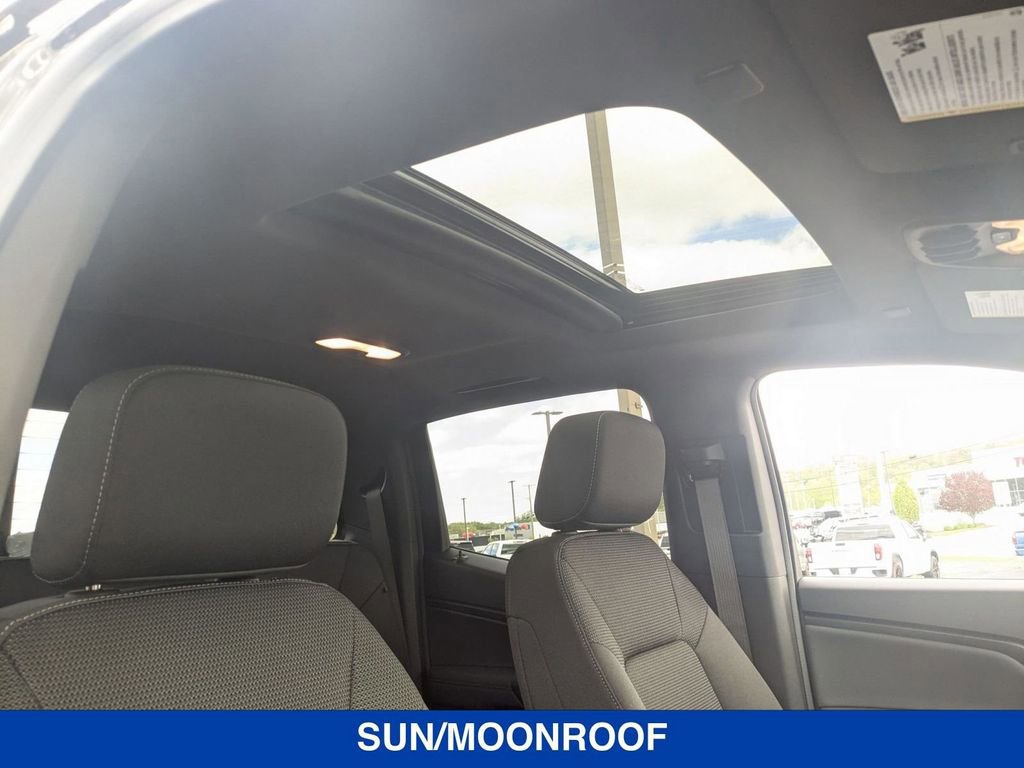 New 2025 GMC Canyon Elevation w/ Convenience Package image 40