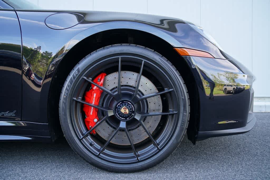 Used 2025 Porsche 911 Targa 4 GTS AWD/4WD image 43