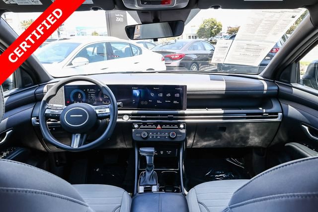 Certified 2025 Hyundai Santa Cruz SE FWD image 14