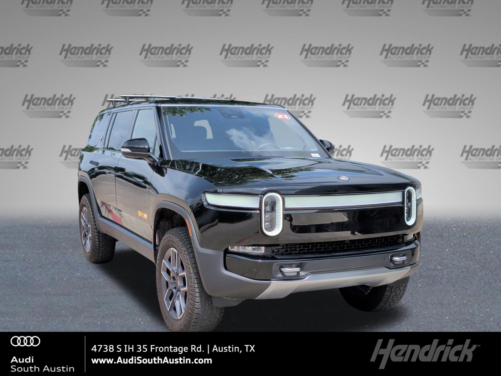 Used 2023 Rivian R1S Adventure AWD/4WD image 1