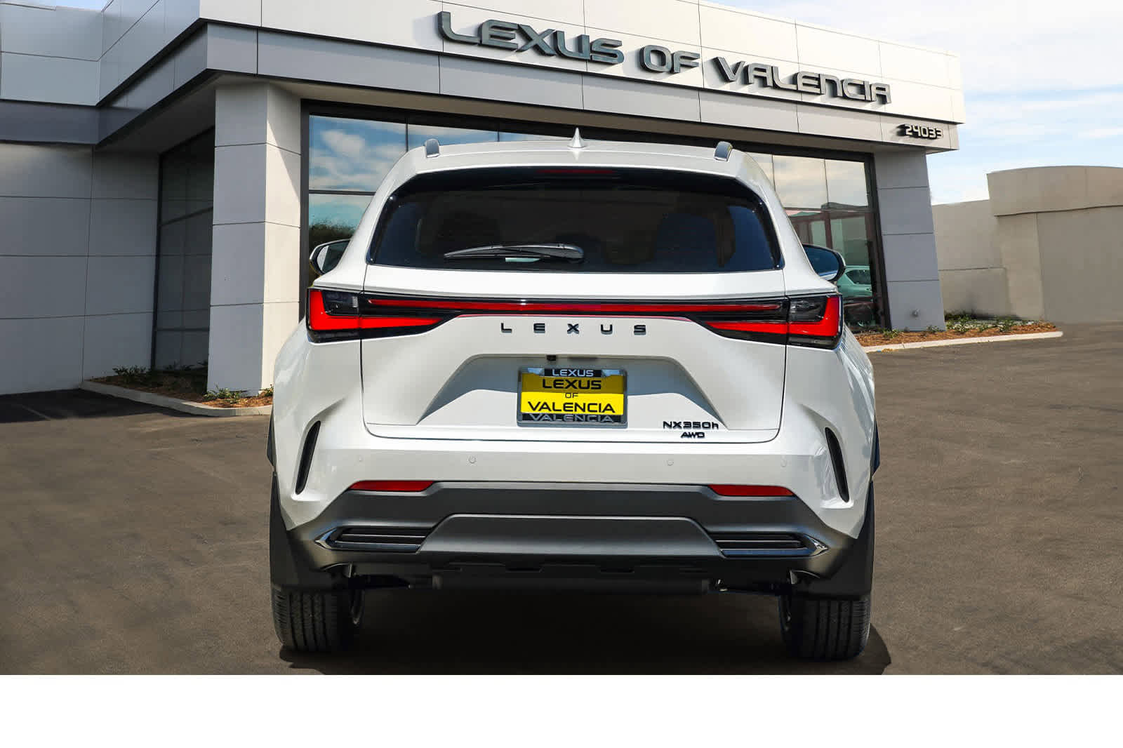 New 2025 Lexus NX 350h AWD w/ Premium Package image 5