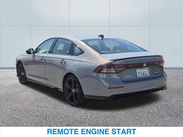 Used 2025 Honda Accord Sport image 9