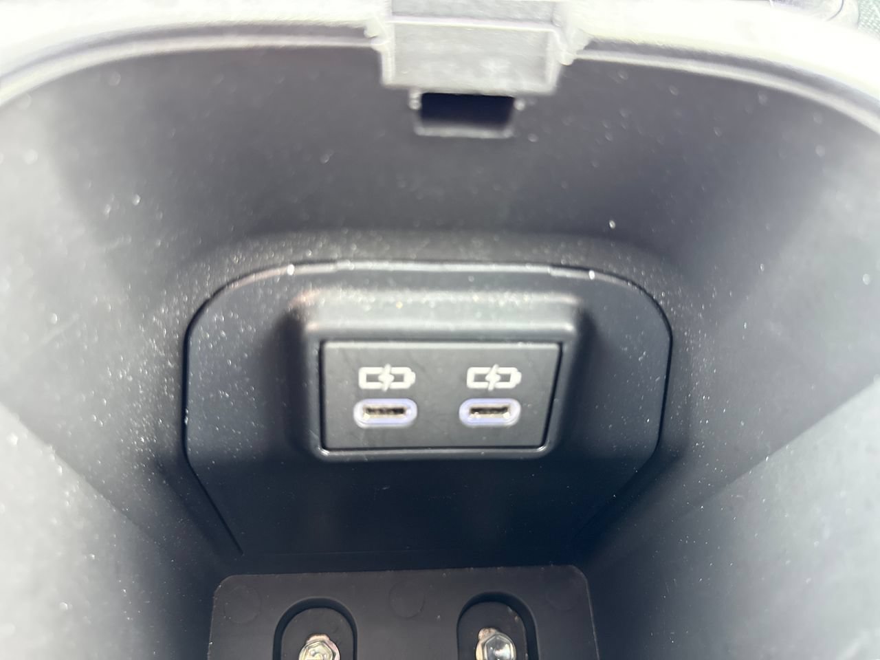 Used 2025 Toyota RAV4 XLE AWD/4WD image 30