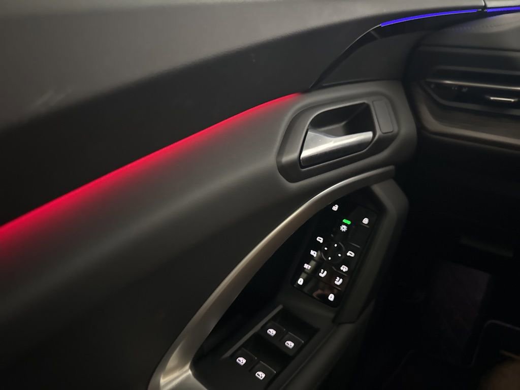 Used 2025 Audi Q5 Premium w/ Convenience Package image 4