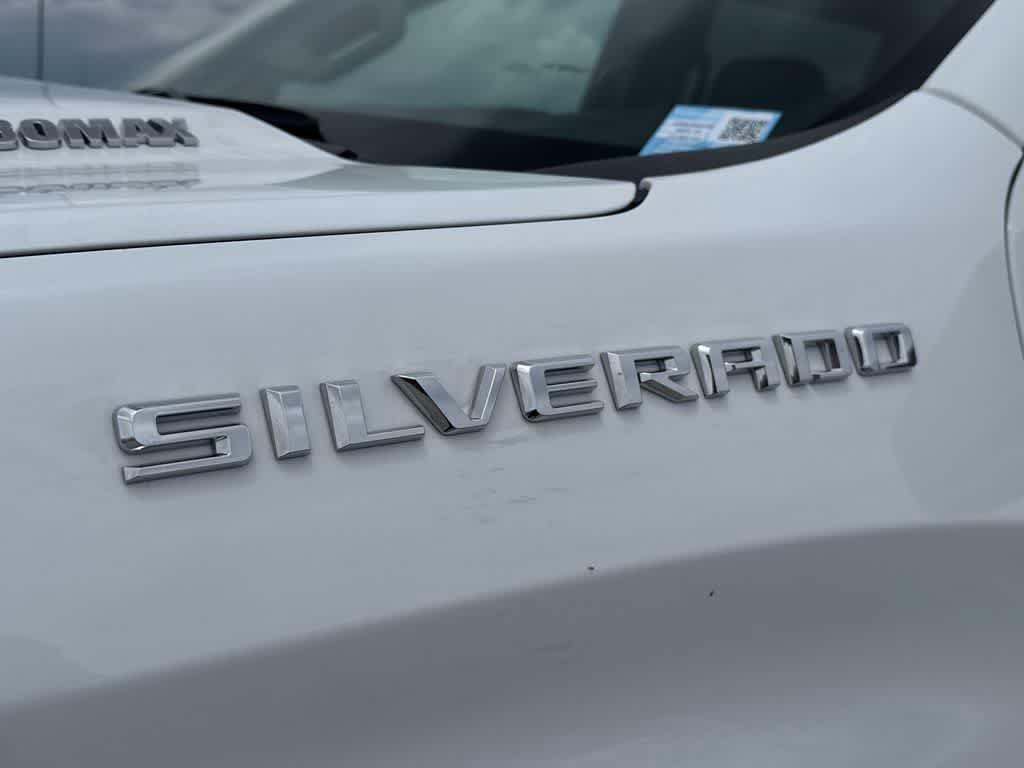 Used 2024 Chevrolet Silverado 1500 Custom RWD image 11