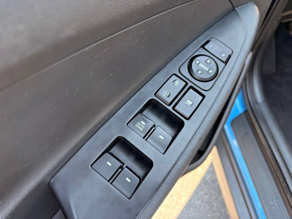Used 2018 Hyundai Tucson SE w/ Cargo Package FWD image 12