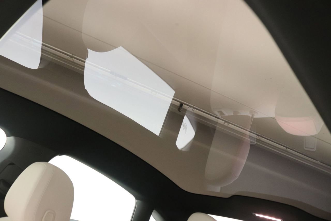 New 2026 Mercedes-Benz CLA 250+ image 9