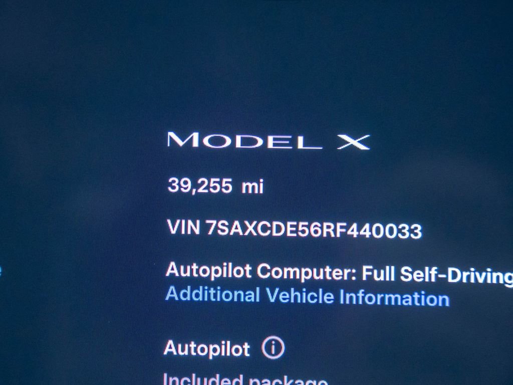 Used 2024 Tesla Model X image 22