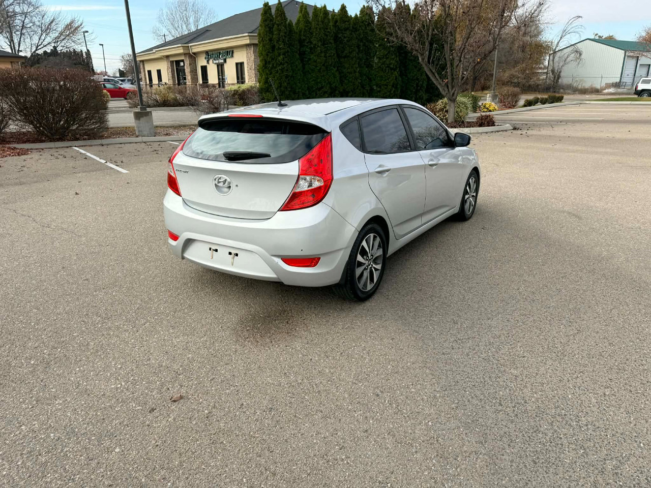 Used 2017 Hyundai Accent Sport image 5