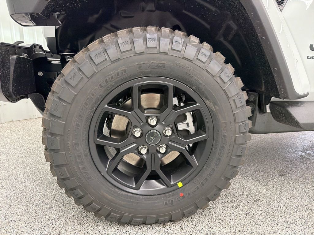 New 2026 Jeep Gladiator Sport image 10