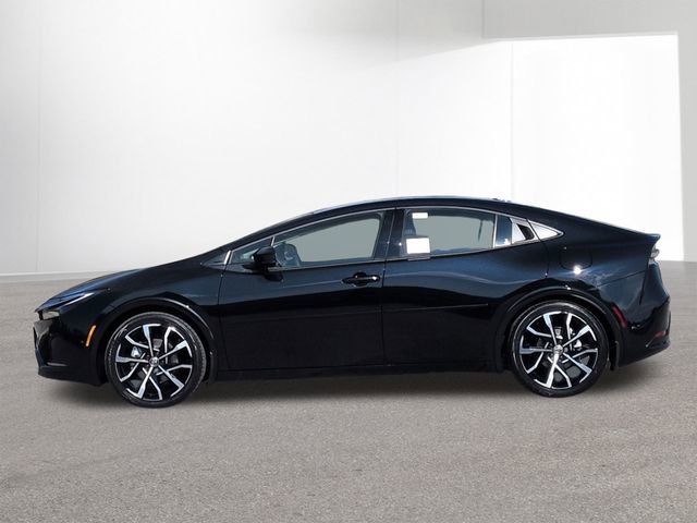 New 2026 Toyota Prius Plug-In Hybrid image 9
