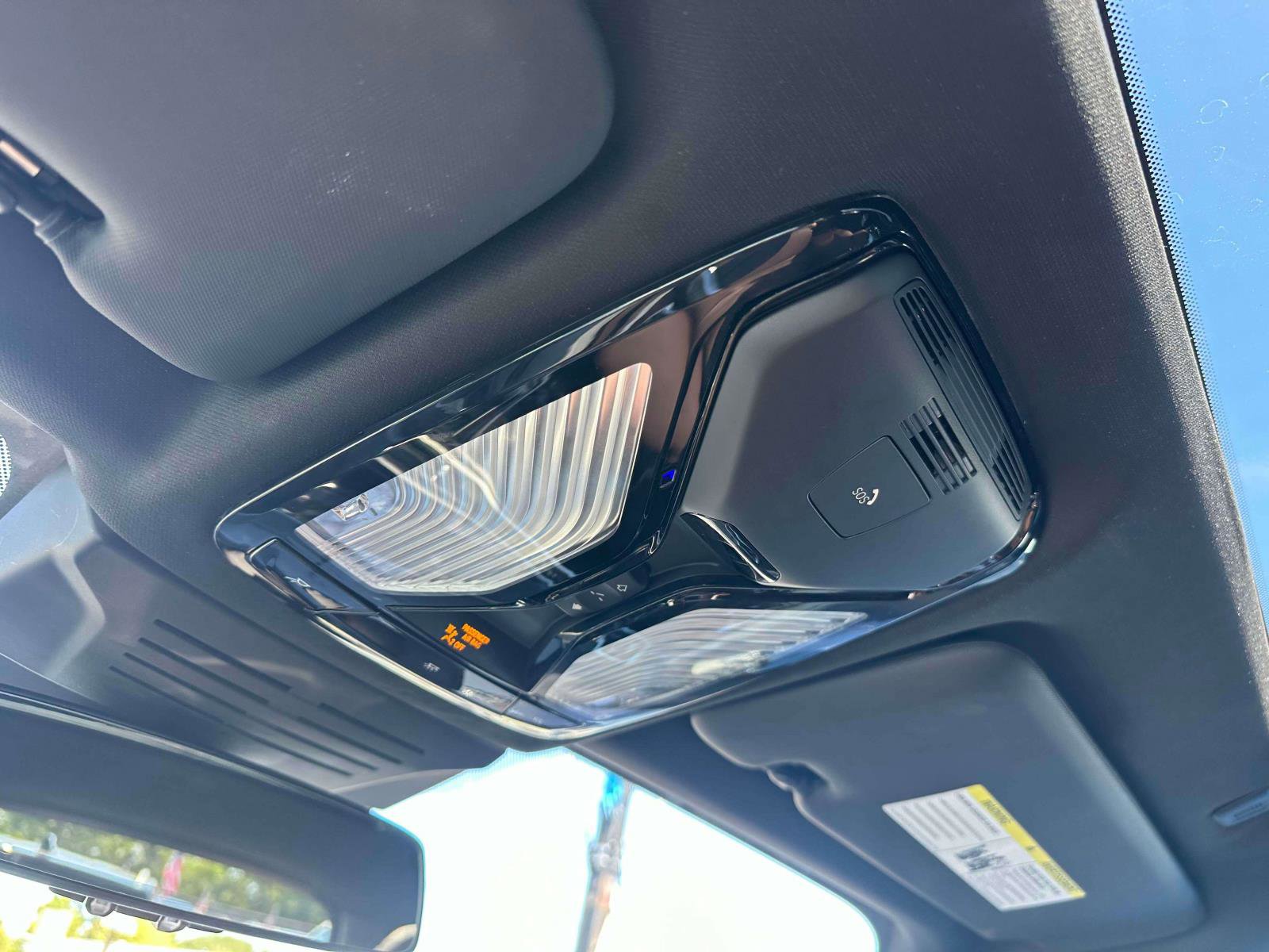 Used 2024 BMW X5 xDrive40i w/ M Sport Package image 35