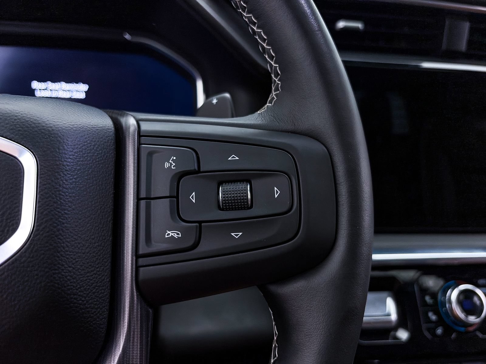 Used 2025 GMC Sierra 1500 Denali Ultimate AWD/4WD image 39