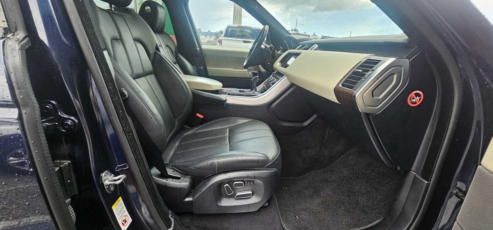 Used 2014 Land Rover Range Rover Sport Supercharged AWD/4WD image 22
