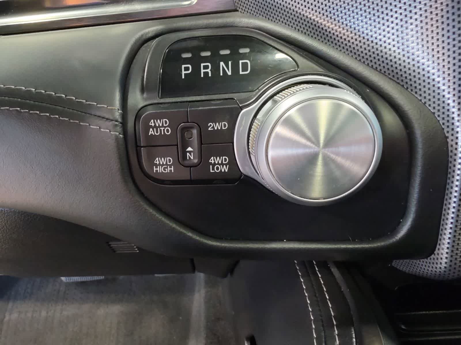 Used 2020 RAM 1500 Limited w/ Body-Colour Bumper Group AWD/4WD image 30
