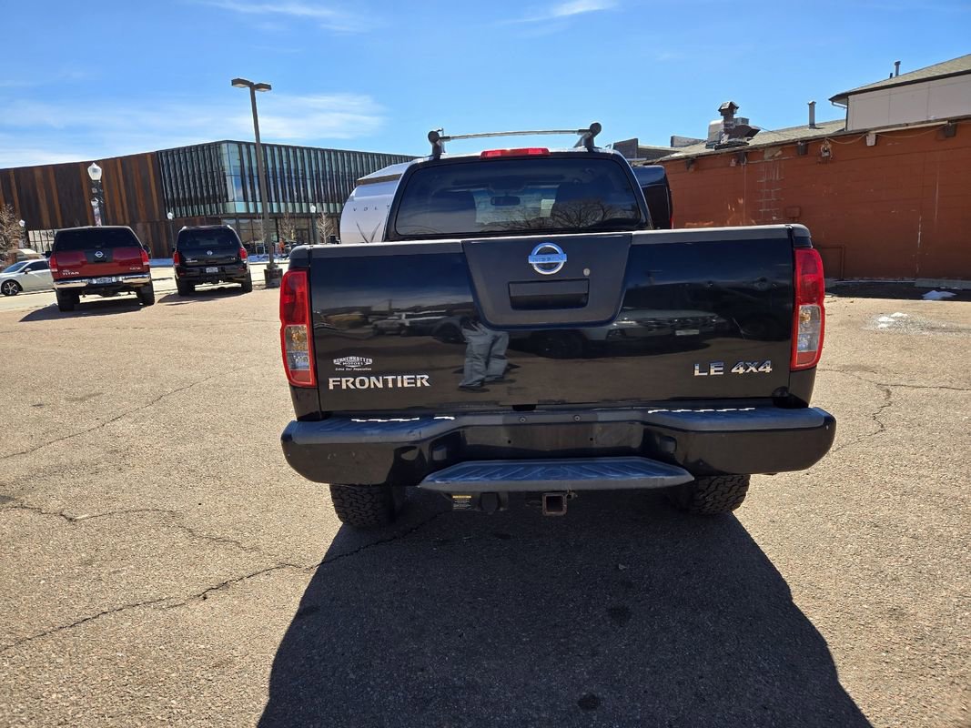 Used 2008 Nissan Frontier LE w/ Leather Pkg AWD/4WD image 8