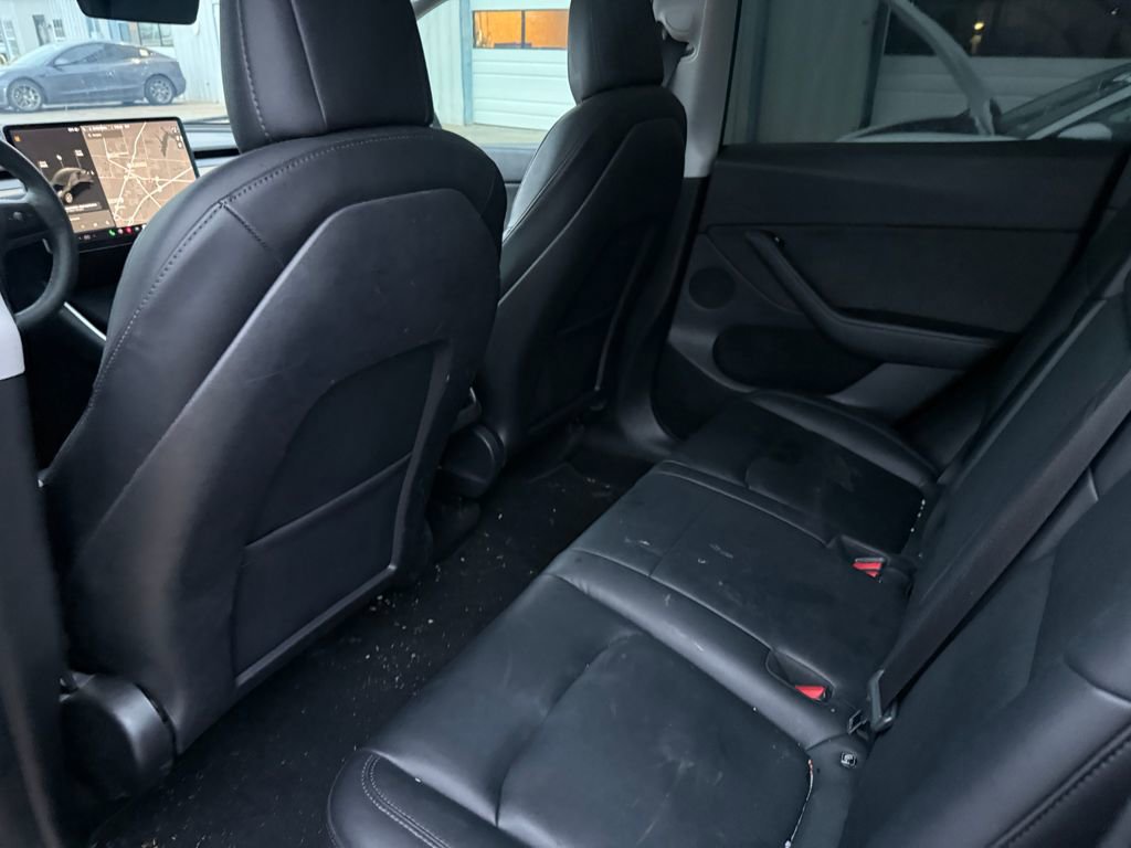 Used 2021 Tesla Model Y 2WD image 17