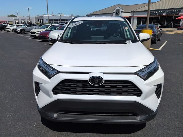 Certified 2025 Toyota RAV4 XLE AWD/4WD image 2