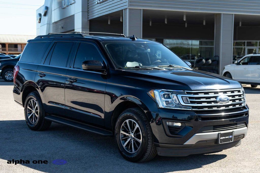 Used 2021 Ford Expedition XLT RWD image 3
