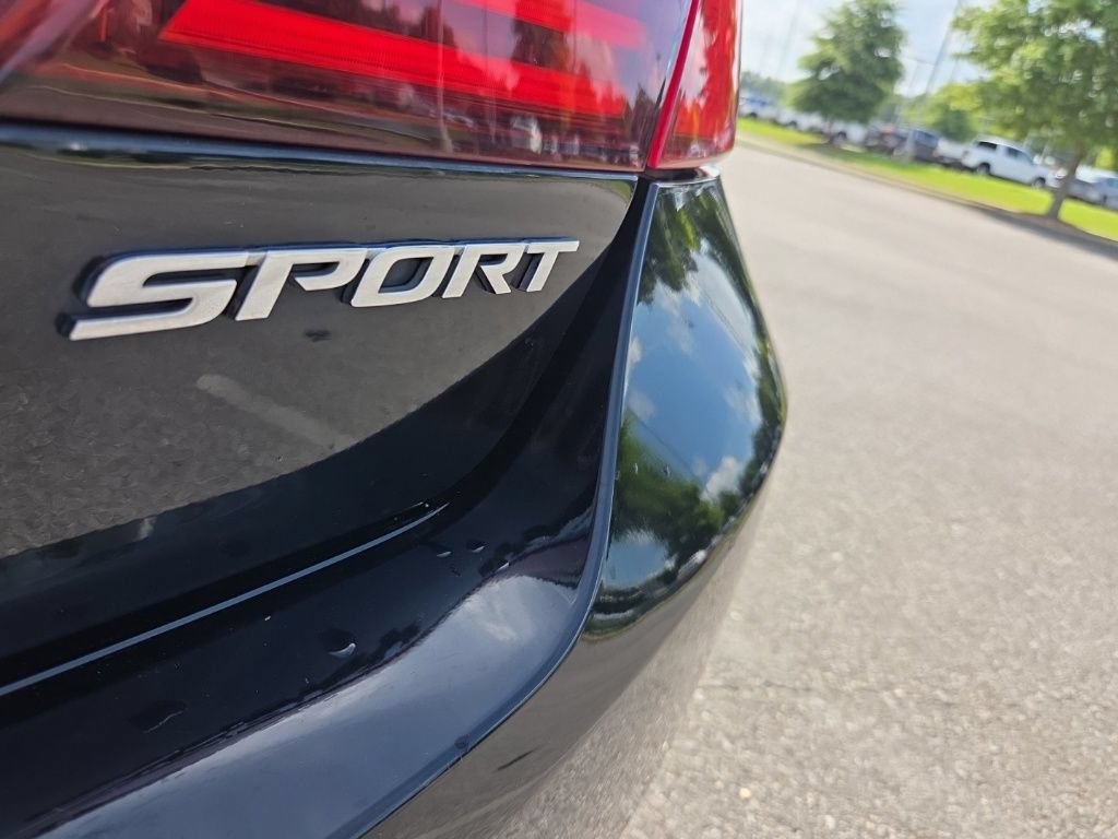 Used 2017 Honda Accord Sport image 29