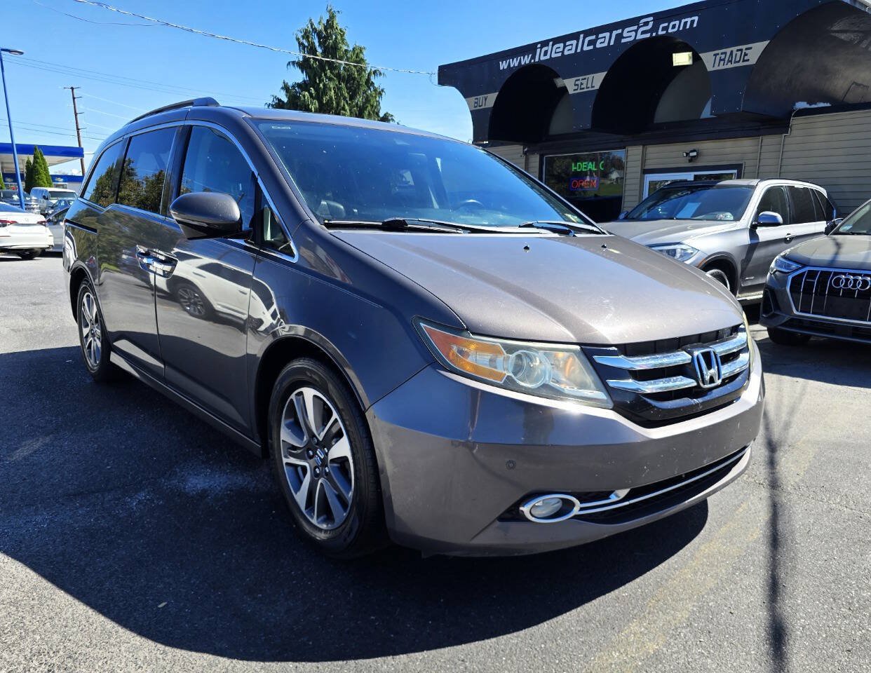 Used 2016 Honda Odyssey Touring image 1