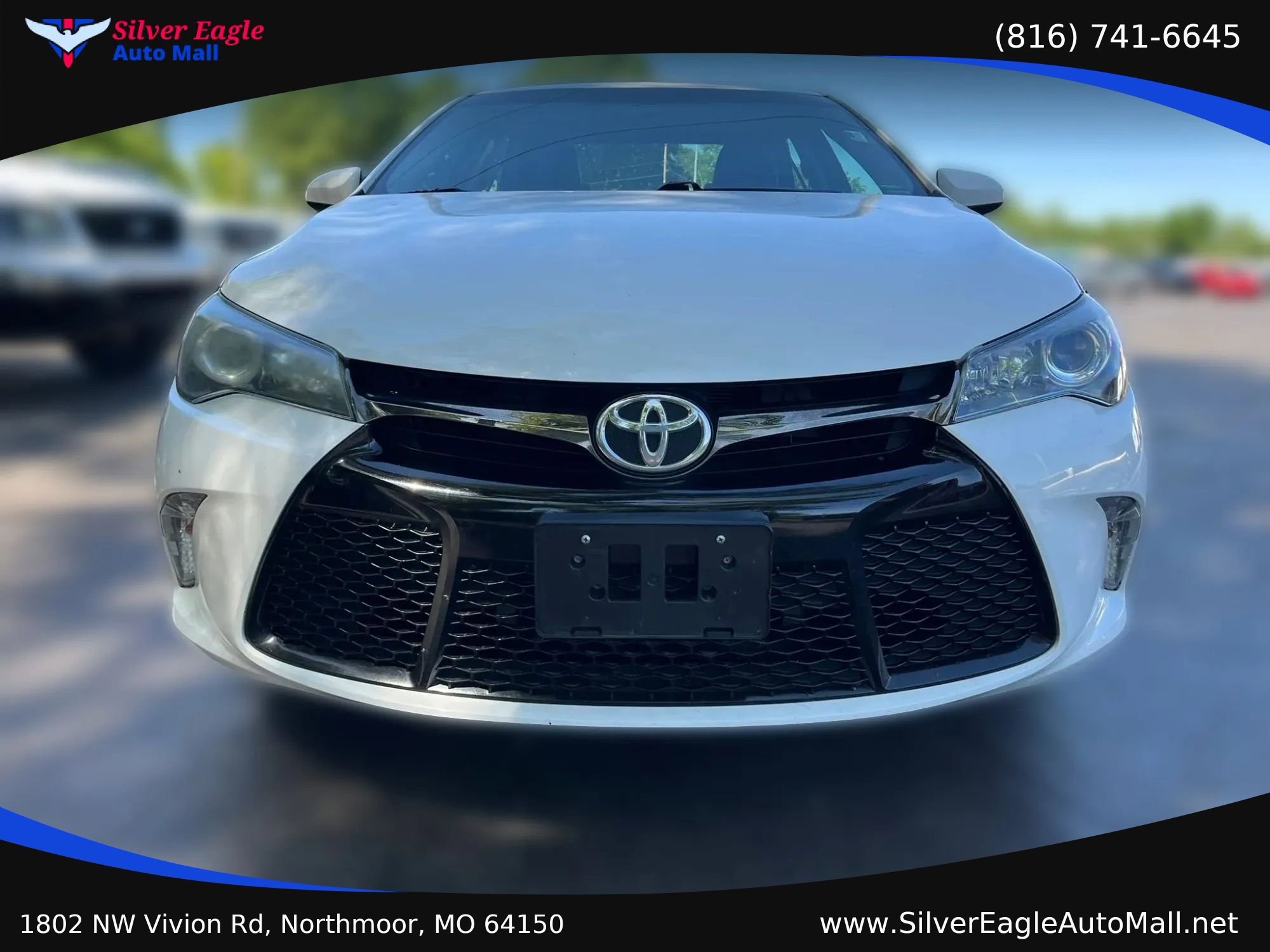 Used 2015 Toyota Camry SE FWD image 6