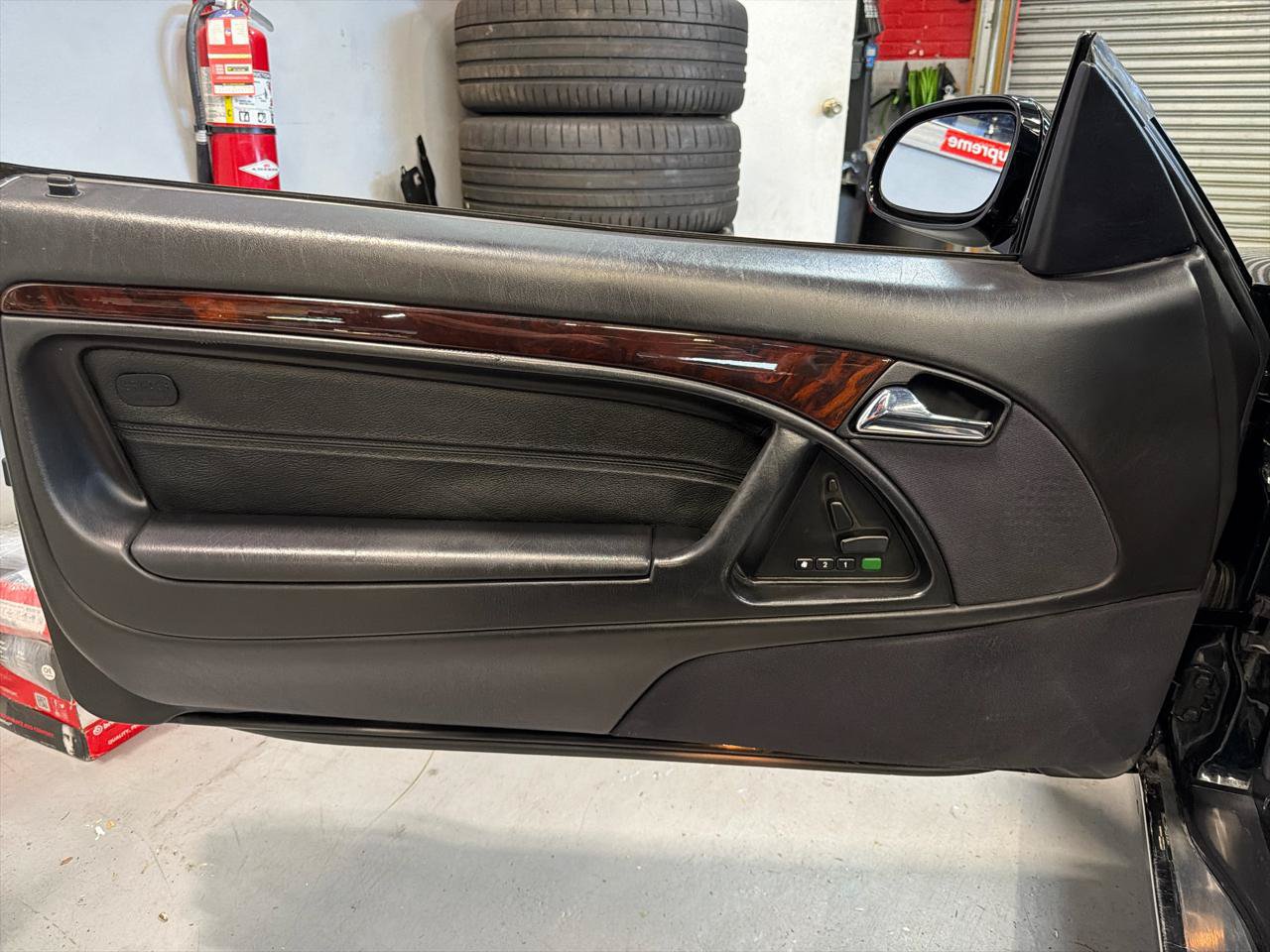 Used 1999 Mercedes-Benz SL 500 image 17