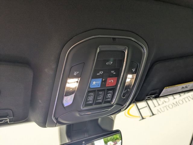 Used 2024 Jeep Grand Cherokee Trailhawk AWD/4WD image 25