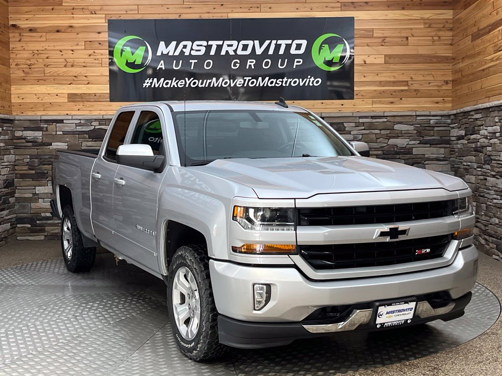 Used 2018 Chevrolet Silverado 1500 LT w/ All Star Edition AWD/4WD image 4