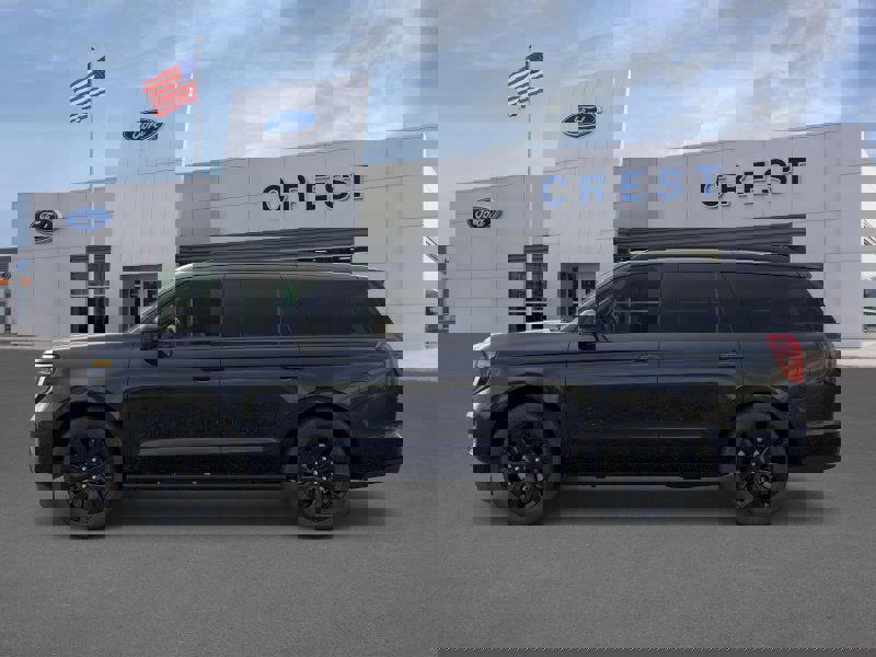 New 2025 Ford Expedition Platinum image 3
