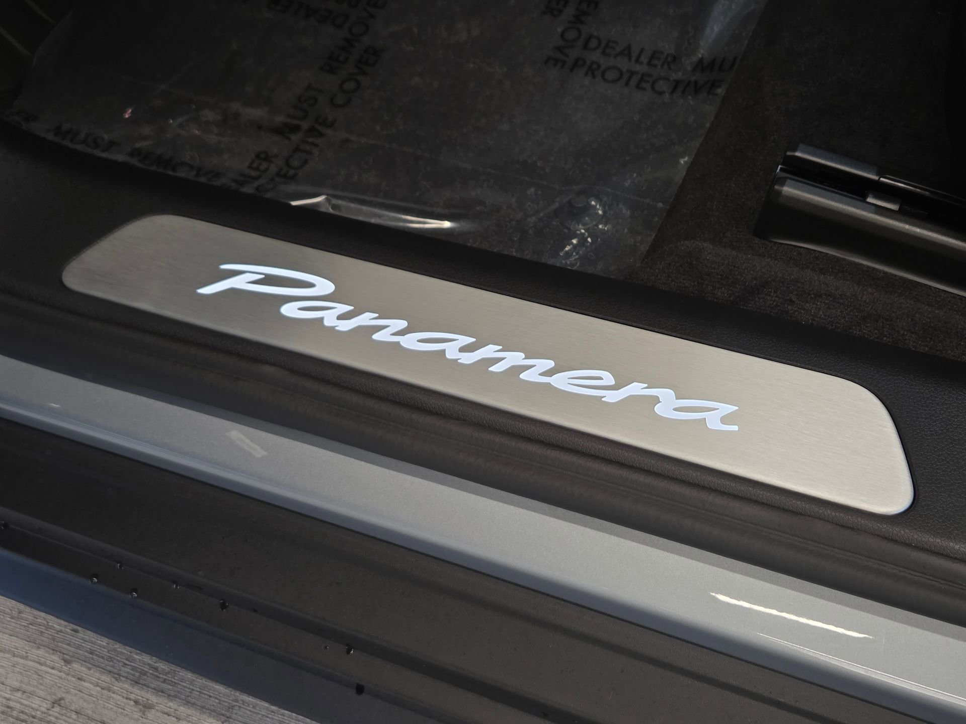 New 2026 Porsche Panamera image 17