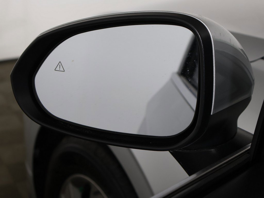 Used 2025 Hyundai Sonata SE image 30