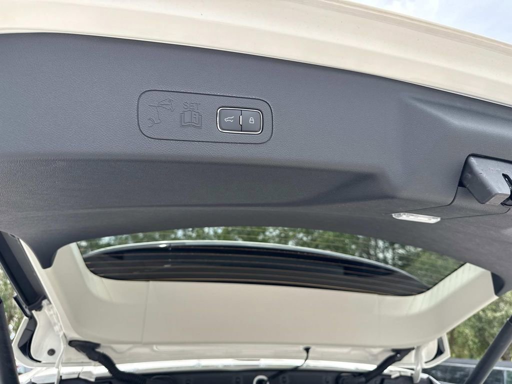 New 2025 Lincoln Aviator Reserve w/ Equipment Group 201A image 12