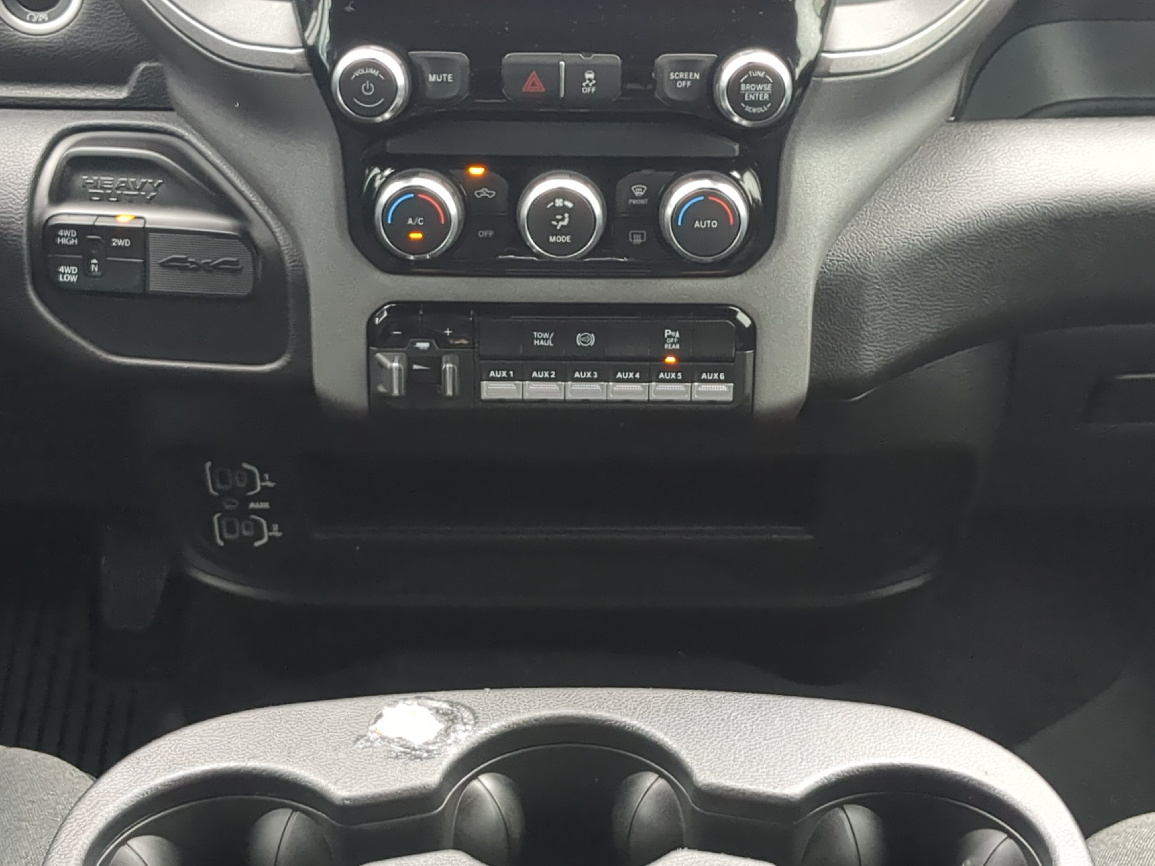 Used 2023 RAM 2500 Tradesman AWD/4WD image 17