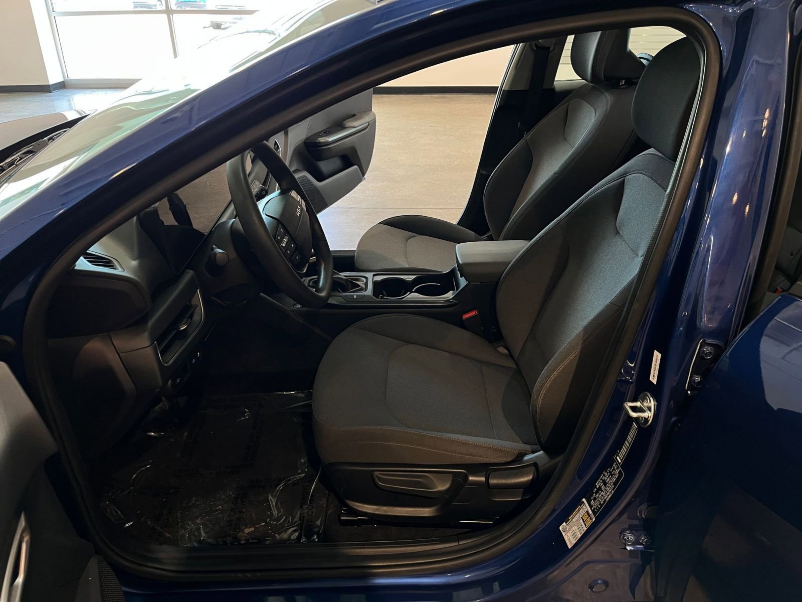 Used 2025 Kia K4 FWD image 27