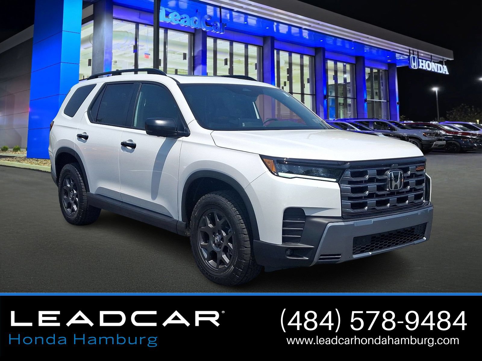 Used 2026 Honda Pilot TrailSport image 1