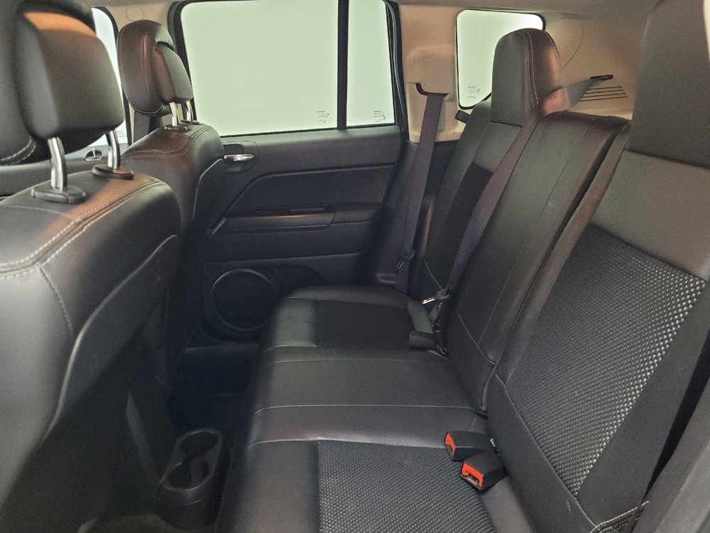 Used 2016 Jeep Compass Sport w/ Power Value Group FWD image 18