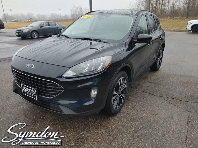 Used 2021 Ford Escape SEL w/ SEL Stealth AWD Package image 3