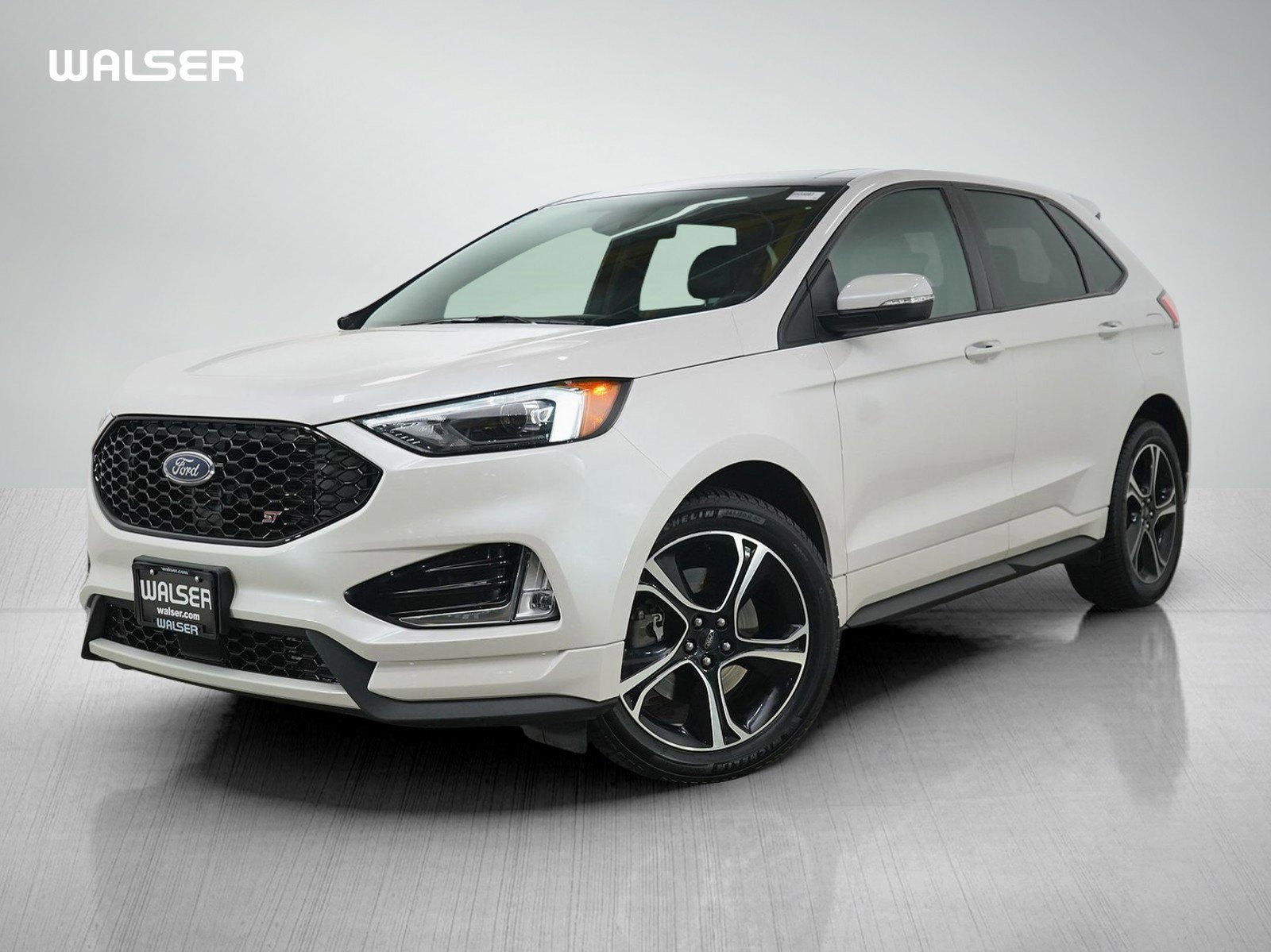 Used 2019 Ford Edge ST w/ Cold Weather Package AWD/4WD image 1