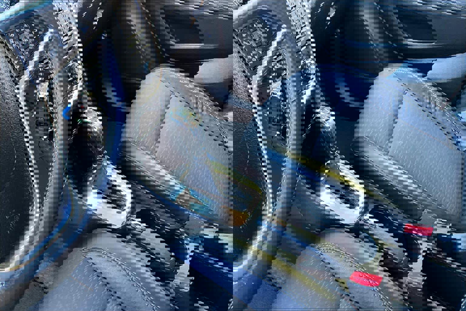 Used 2016 Buick Encore FWD image 17