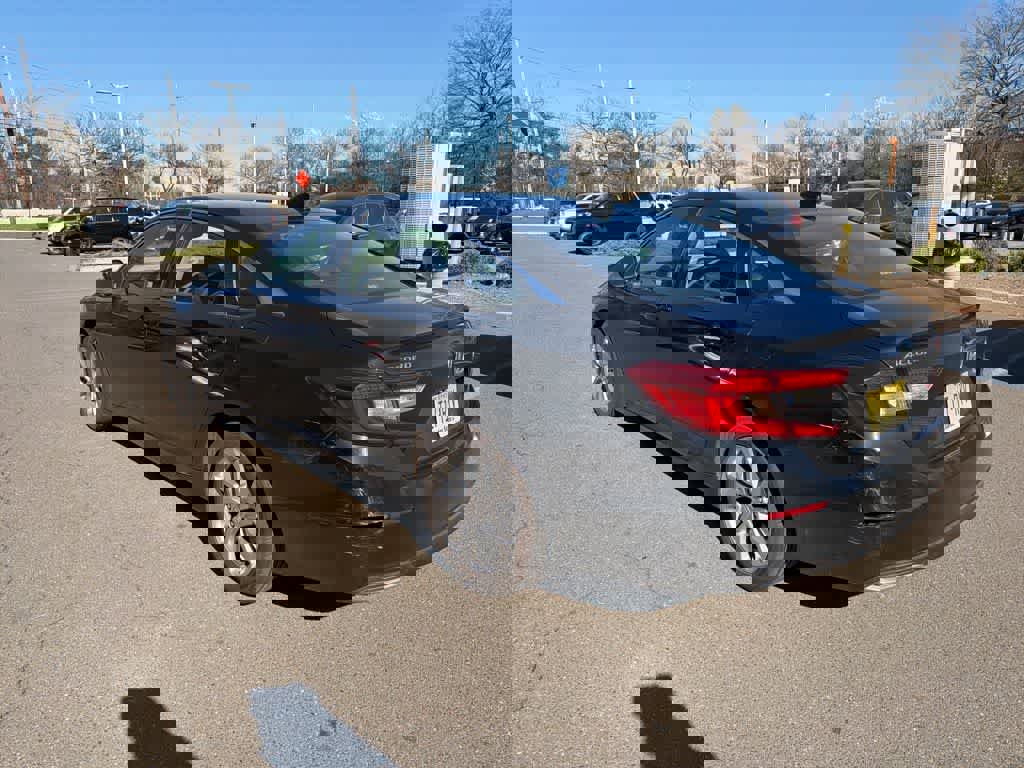 Used 2019 Honda Accord LX image 9